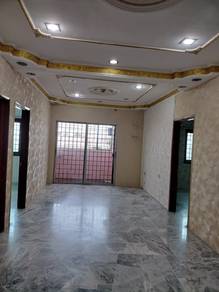 Apartment For Sale in Beringin Apartment