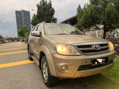 Toyota Fortuner V in Cheras, KUL