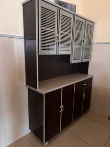 kitchen cabinet