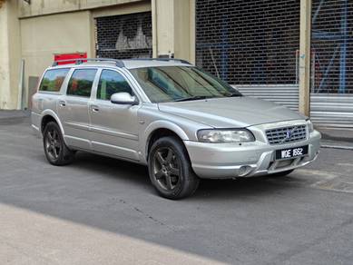 Volvo V70 T5 in Sri Petaling, KUL