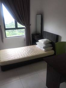 Service Residence For Rent in The Heights Residence