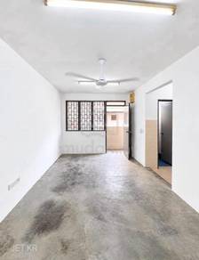 Apartment For Sale in Pangsapuri Seroja @ Setia Alam