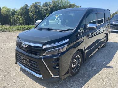 Toyota Voxy ZS KIRAMEKI III in Bangi, SGR