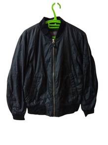 809.uniqo bomber jacket black