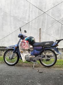 Suzuki RC100