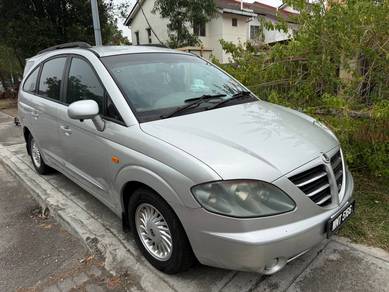 Ssangyong Stavic SV270 XDi in Bandar Botanic, SGR
