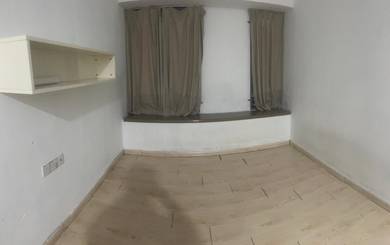 Condominium For Sale in University Utama Condominium