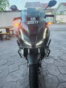 Honda ADV 150