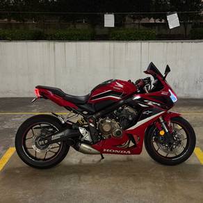 Honda CBR650R