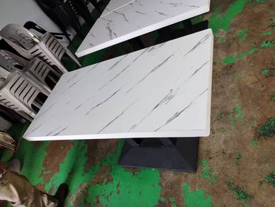 White Marble 4FT Table TF628