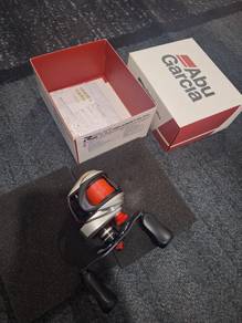 Baitcasting Abu Garcia Revo 5 STX LP-L