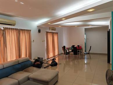 Semi-Detached House For Sale in Rawang,SGR