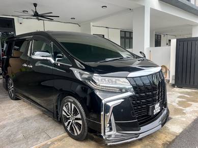 Toyota Alphard SC in Alma, PNG