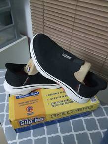 Skechers Go Walk