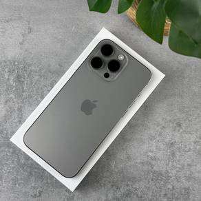 iPhone 15 pro max titanium grey 256gb