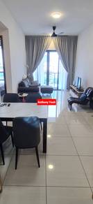 Condominium For Rent in Queens Residences Q1 @ Queens Waterfront
