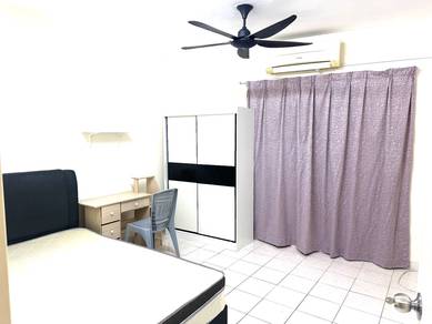 Room in Kota Damansara, SGR