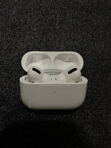 Airpods Pro 1st Gen 🔥
