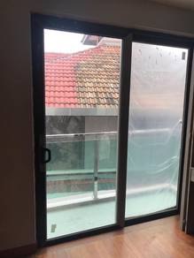 Pintu Sliding Balcony Aluminum & Kace