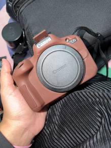 Canon EOS R50