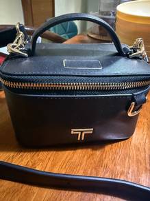 TUMI VOYAGEUR Lex Mini Train Case Crossbody