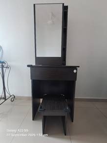 Meja solek