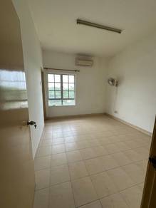 Apartment For Rent in Kasuarina Apartment
