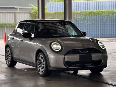 2025 Mini Cooper C ESSENTIAL TRIM