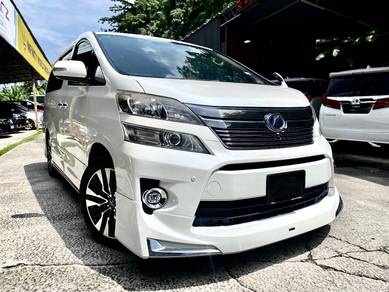 Toyota Vellfire V L-EDITION in Salak Selatan, KUL