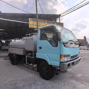 Rebuild Isuzu NPS72 4X4 Tangki Air Daftar Baru