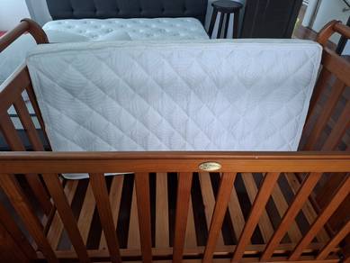 preloved baby cot