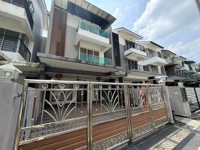 3-storey Terraced House For Sale in Rawang,SGR