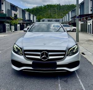 Mercedes Benz E250 250 EXCLUSIVE (CKD) in Mid Valley City, KUL