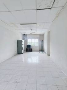 Condominium For Sale in Pangsapuri Flora I