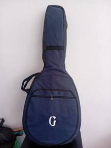 Yamaha F310 good condition