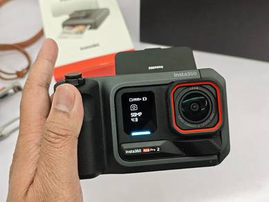 Insta360 Ace Pro 2 Print Bundle Edition 