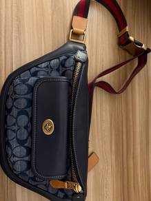Coach Sling Bag (new item)