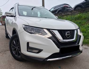 Nissan X-Trail CVT HYBRID in Sungai Besi, KUL