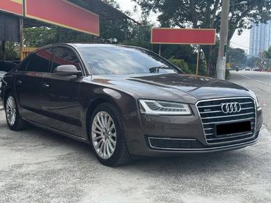 Audi A8 L TFSI QUATTRO in Cheras, SGR