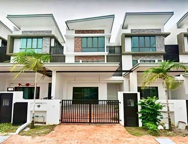 2.5-storey Terraced House For Sale in Klang,SGR