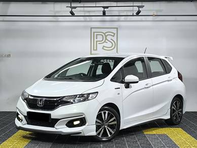 Honda Jazz Hybrid HYBRID in Cheras, KUL