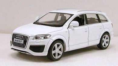 AUDI Q7 1/36 Diecast model - White