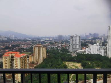 Condominium For Rent in Ideal Venice Residency