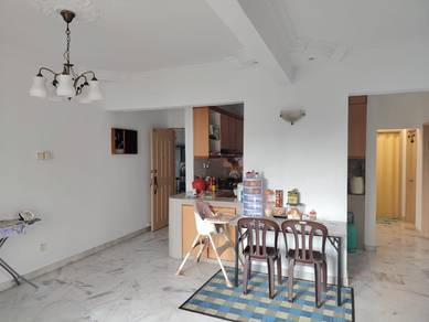 Condominium For Sale in Menara Alpha
