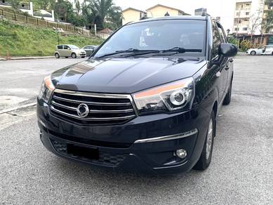 2013 Ssangyong Stavic SV200 eXDi