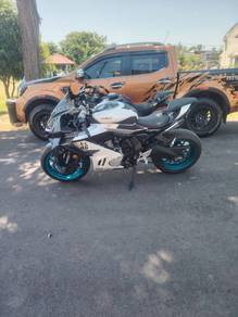 CFMOTO 675SR-R