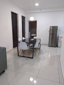Service Residence For Rent in Kenwingston Square Garden