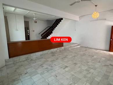 Semi-Detached House For Rent in Georgetown,PNG