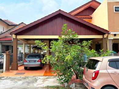Semi-Detached House For Sale in Puncak Alam,SGR