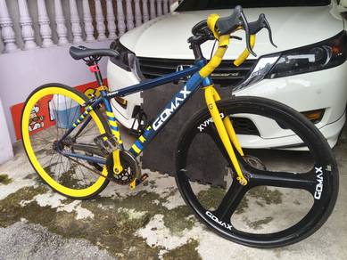 Basikal fixie GOMAX . Lelong murah2 buy 1 free 1
